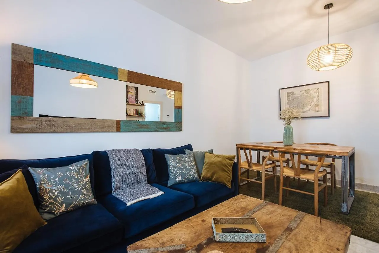 Apartment In Former Monastery With Patio In City Centre Free Parking Spain